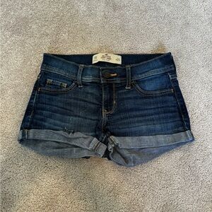 Hollister Dark Blue Denim Short-Shorts